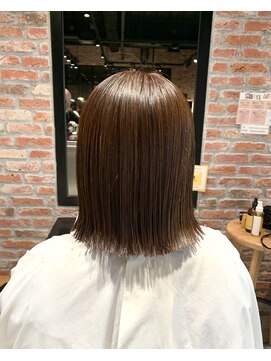オーガニック アトリエ 大宮(organic+atelier) 透明感髪質改善カラー内巻きショートボブ小顔艶感