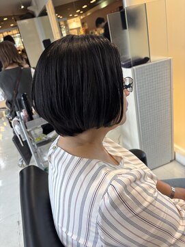 シャンプーボーイエイムス(SHAMPOO BOY aims) ショートボブ