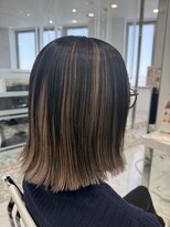 ニューヨークニューヨーク 松井山手店(NYNY)&nbsp;黒×ベージュアンブレラカラー