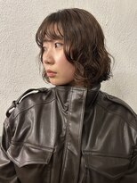 ニーム(nimes)&nbsp;hibico ナチュラルベージュ×ボブパーマ