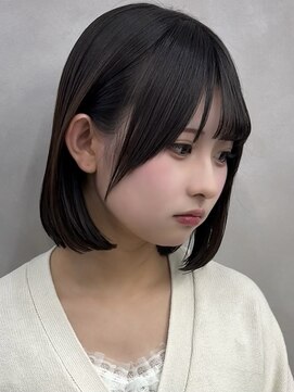 ロイ(Roi) ボブ 顔周り 前髪 髪質改善