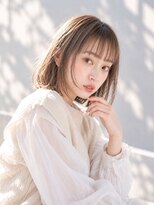 ニド(Nido.) シースルーバング×抜け感ミニボブ