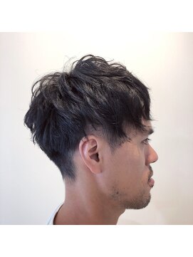 リック(LiC) メンズパーマスタイル