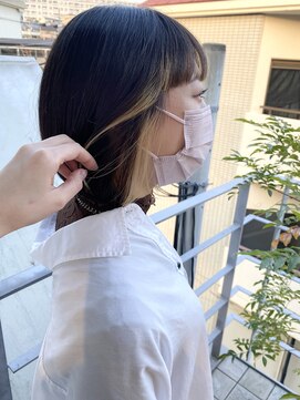 オーシャン(Ocean) ［OCEAN Hair&Life 水田成美］前下がりボブ×イヤリングカラー