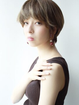 モリオフロムロンドン 松戸店(Morio from London) 【松戸　ムラマツ】大人かわいいハイライトショートボブ