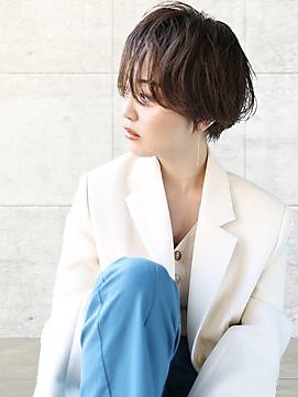 ヘアーアンジェ 伊達店(Hair ange) 【イルミナカラー×髪質改善TR】耳かけショートスタイル