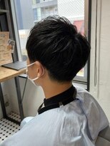 ディスイズバーバーサード(THIS IS BARBER 3rd)&nbsp;ナチュラルパーマ　黒髪　マッシュスタイル