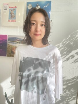 シー(SEE.) 透明感×寒色×色気