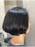 ショートボブ