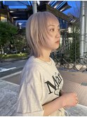 外ハネミディアム ミニボブ ブロンドヘア レイヤーボブ【Riku】
