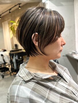 ティダスマイル(tida smile) 似合わせカット×くびれショート×大人ハイライト