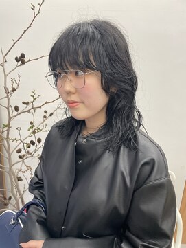 スワッグ(Swag) パーマウルフ♪ワンカラーでブルーブラックで透明感たっぷり♪