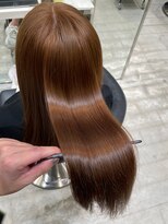 ロンドローズ 名古屋(Lond damaskRose)&nbsp;ブリーチ学割オリーブベージュレイヤーカットリタッチ653※