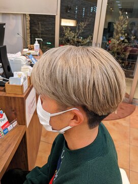 ヴィサージュオーク(VISAGE oak) ハンサムショートWカラーバージョン