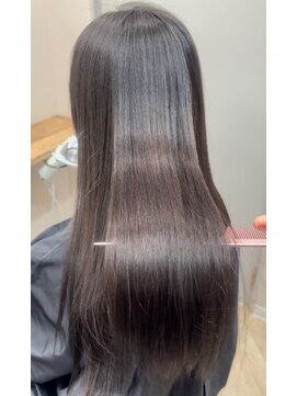 モナルダ(Monarda) 10代20代30代髪質改善/美髪整形ストレート【岡山】