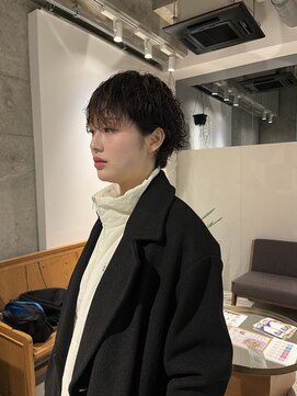 ミリ(milli Produce by ITAKURA) マニッシュショートパーマ