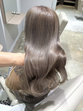 ジーナ 渋谷神南(Zina) 透明感＆柔らかさ抜群！ホワイトベージュ"Shion"