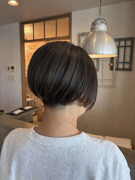 ピーブランズヘアー 大野城コモレビ(P-brandshair onojo Komorebi) 派手すぎは苦手だけどおしゃれに！極細ハイライトがおすすめ！