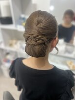 ルノンルージュ(Renon Rouge)&nbsp;シニヨンヘア