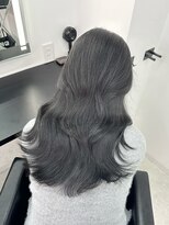 エゴ 池袋(EGO) 10代20代30代ブリーチなしダークグレー透明感暗髪髪質改善