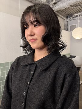 ニーム(nimes) hibico グレージュパーマ