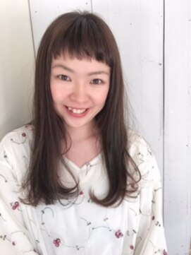 美容室 スタジアム(Stadium) 20代女性向け ロングヘアスタイル 柔らかい質感throwカラー