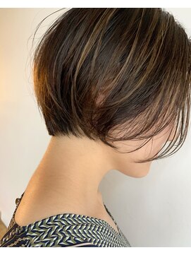 ムク(MUKU) さりげないハイライトは大人の嗜み