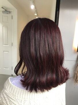 ネイヴィル(navile) ブリーチなしでもこんなに綺麗に◎