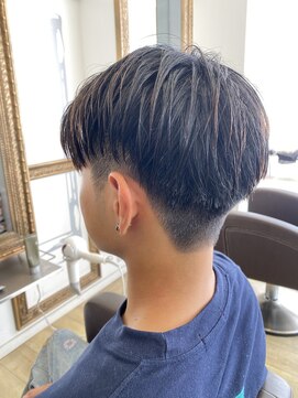 コワファースト 大分(COIFF1RST) 刈り上げツーブロック