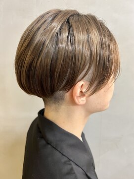 ベジータ(VEGETA) 長さは残しつつ少し攻めたスッキリ感のあるスタイルを!
