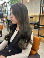 ナンバー アンフィール 渋谷(N° anfeel)&nbsp;丸型卵形四角逆三角切りっぱなしボブエアリーロング美髪ブラウン