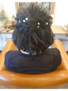 エトワール(ETOILE) ミディアムボブ　ハーフアップ