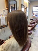 ミーテ(mi:te) くすみベージュ