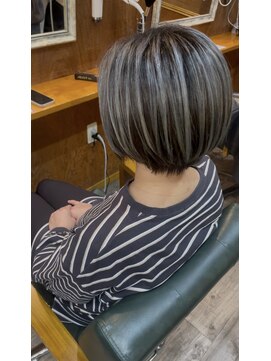 ヘアーサロン アトリエ(Hair salon ATORIE) ショートボブブリーチカラーバレイヤージュ