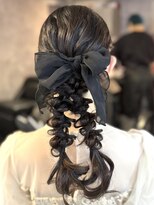 エルバイラビス 大宮(elu by lovis)&nbsp;《鈴木茉奈》ツイン編みおろし/お呼ばれヘア/結婚式