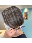 ミニマルボブ ハイライト ココアグレージュ シルバーベージュ
