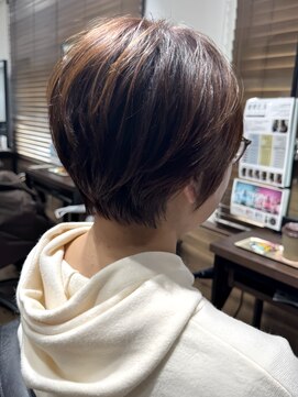 ハピネス クローバー 八木店(Happiness CLOVER) 大人の美しいグレイヘア脱白髪染め30代40代50代60代