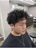 刈り上げアップバングスパイキーショートアクティブショート