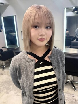 シェノン 表参道(CHAINON) タッセルボブ ハイトーン ケラチントリートメント