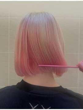 ヌーフェム(nuu fem) 春色カラー/インナーカラー/ハイトーン/デザインカラー