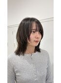 フェイスレイヤーで作るミディアムレイヤーカット