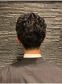 東京の働く男性に贈るパーマスタイル
