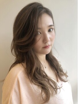 エルメ バイ アンフィー(Elme by anphi) 【Elme　八柱】大人かわいい　アッシュベージュ