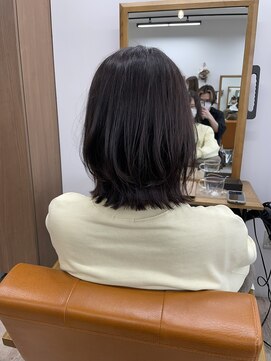 ルチナ 秦野(Lucina) レイヤーボブ/ボブレイヤー/くびれボブ