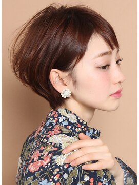 ロビー 表参道(ROBBY) ショートボブ/耳掛け/前髪短め/30代・40代/