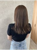 ベージュブラウン