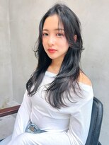 エイチ(H eitf)&nbsp;H【eitf】　原宿　表参道　レイヤーカット/ブルーブラック