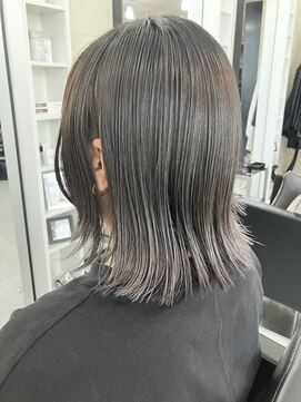 スクリームエラ(SCREAM ERA) ミディアム/グレー/グレージュ/10代/20代/30代