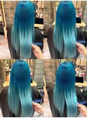 水色カラーロングヘア
