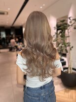 ステア ケース(stair case)&nbsp;ベージュブロンド艶髪髪質改善トリートメント